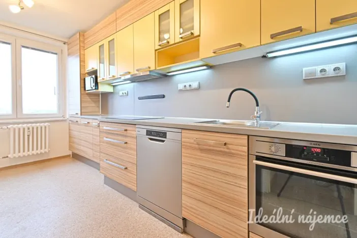 Pronájem bytu 3+1, Brno, Bořetická, 64 m2