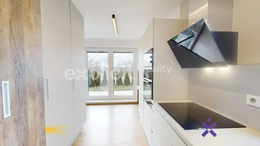 Pronájem bytu 2+kk, Fryšták, Komenského, 58 m2