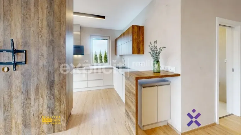 Pronájem bytu 2+kk, Fryšták, Komenského, 58 m2