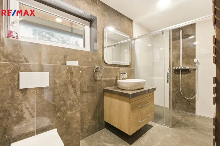 Prodej rodinného domu, Děpoltovice - Nivy, 245 m2