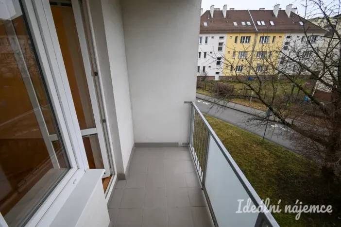 Pronájem bytu 2+1, Brno, Lomená, 52 m2