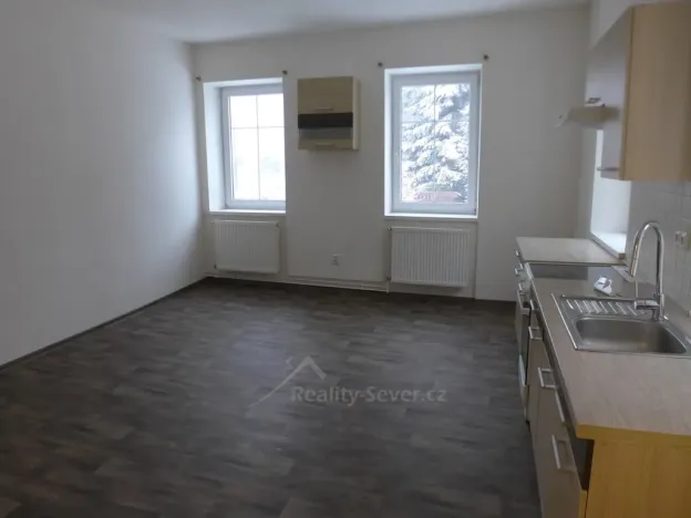 Pronájem bytu 2+1, Krásná Lípa, Masarykova, 56 m2