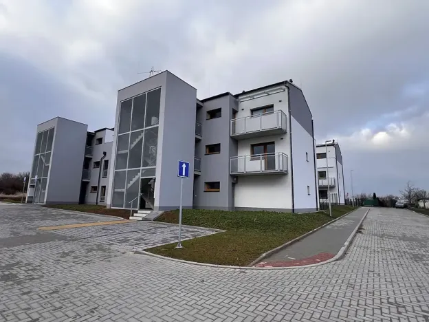 Pronájem bytu 1+kk, Znojmo, Třešňová, 37 m2