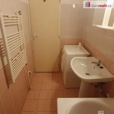 Pronájem bytu 1+1, Děčín - Děčín VI-Letná, Fibichova, 44 m2