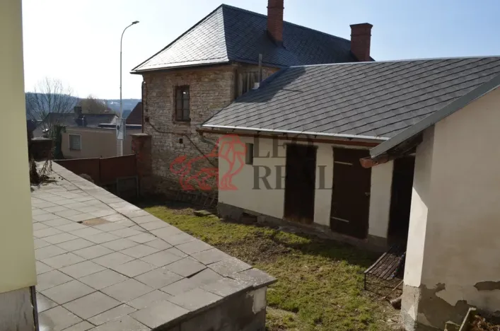 Prodej historického objektu, Česká Skalice, Husovo náměstí, 467 m2
