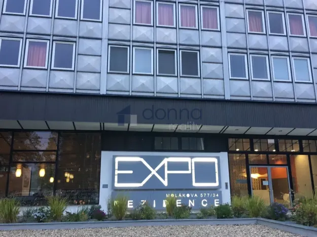 Pronájem bytu 2+kk, Praha, Molákova, 42 m2