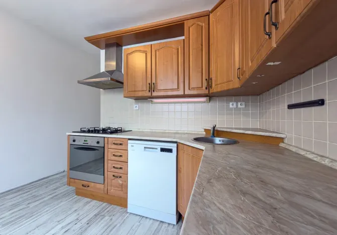 Pronájem bytu 3+1, Chomutov, Kamenný vrch, 76 m2