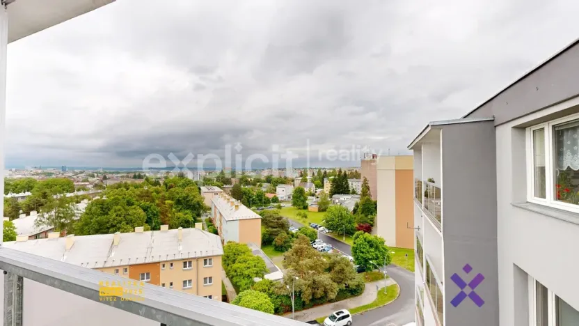 Pronájem bytu 2+kk, Olomouc - Neředín, gen. Píky, 38 m2