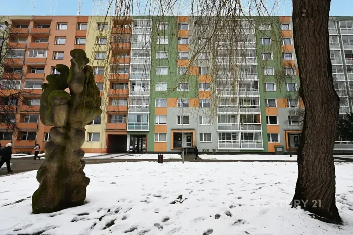 Pronájem bytu 2+1, Bílina, Sídliště Za Chlumem, 35 m2