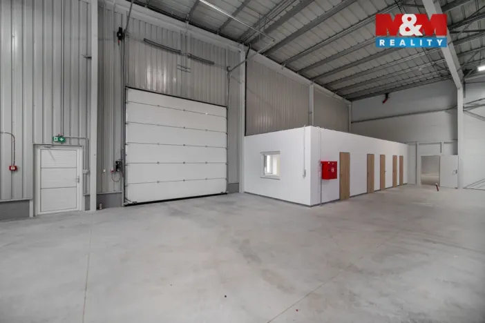 Prodej skladu, Cerekvice nad Loučnou - Pekla, 2380 m2