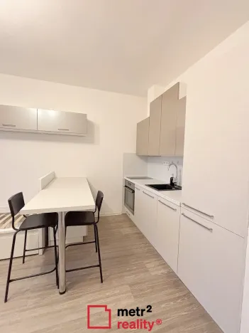 Pronájem bytu 1+kk, Olomouc, Okružní, 36 m2
