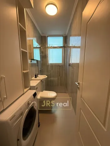 Prodej bytu 2+kk, Durres, Albánie, 63 m2