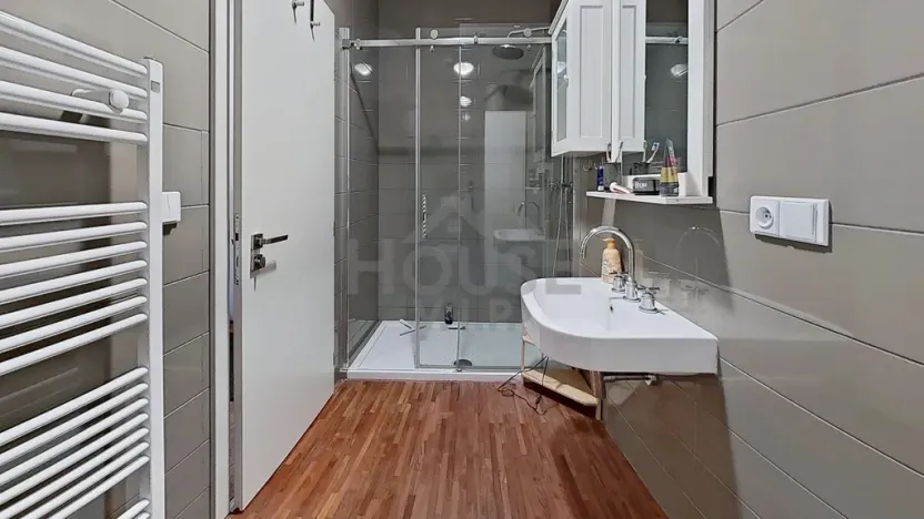 Prodej bytu 1+kk, Praha - Dejvice, Velvarská, 58 m2