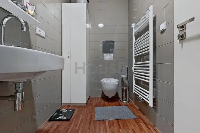 Prodej bytu 1+kk, Praha - Dejvice, Velvarská, 58 m2