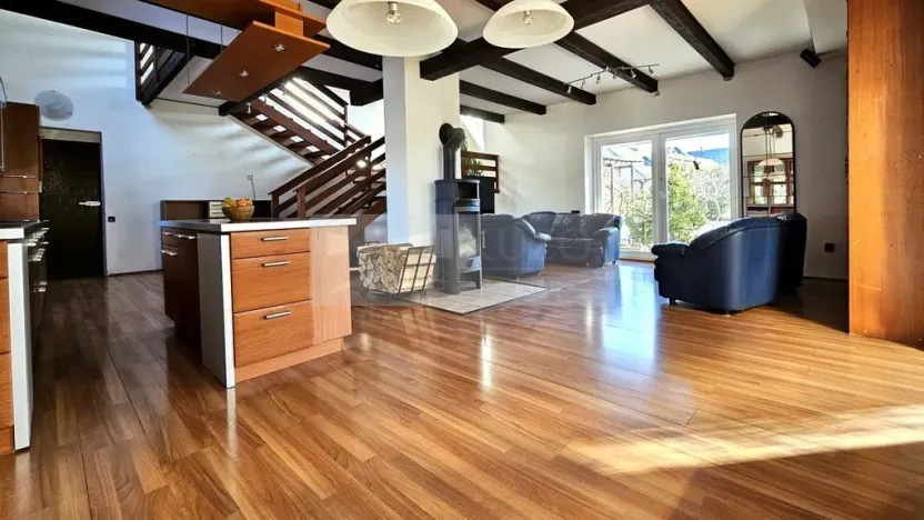 Prodej rodinného domu, Výrava, 246 m2