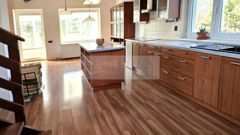 Prodej rodinného domu, Výrava, 246 m2