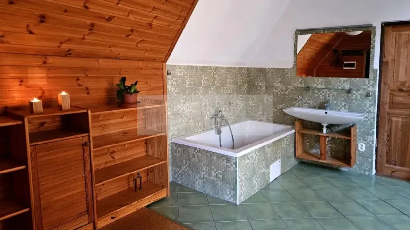 Prodej rodinného domu, Výrava, 246 m2