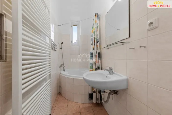 Pronájem bytu 2+1, Praha - Nové Město, Pod Slovany, 59 m2