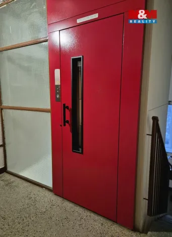 Prodej bytu 2+1, Třebíč - Nové Dvory, Novodvorská, 47 m2