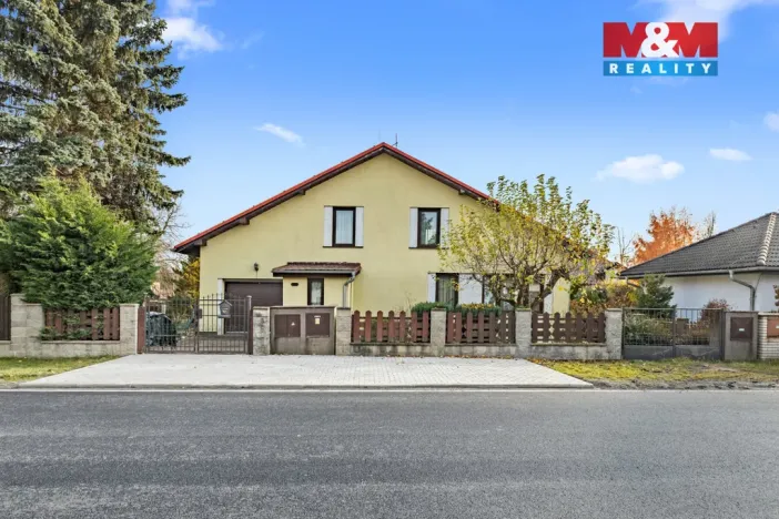 Prodej rodinného domu, Hřebeč, Opletalova, 184 m2