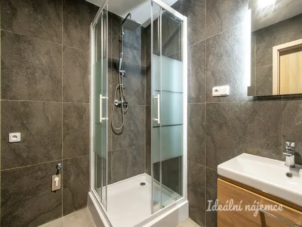 Pronájem bytu 3+kk, Praha - Záběhlice, Jetelová, 66 m2