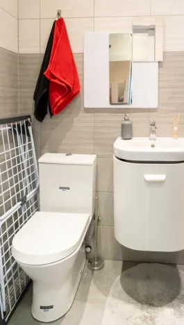 Pronájem bytu 1+kk, Praha - Kobylisy, Kyselova, 22 m2