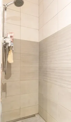 Pronájem bytu 1+kk, Praha - Kobylisy, Kyselova, 22 m2