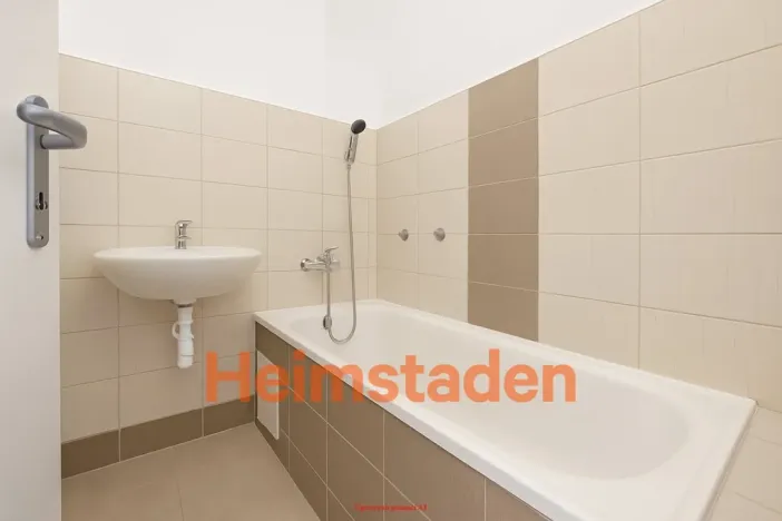 Pronájem bytu 2+1, Karviná - Nové Město, Závodní, 67 m2