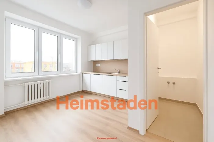 Pronájem bytu 3+1, Karviná - Nové Město, tř. Osvobození, 73 m2