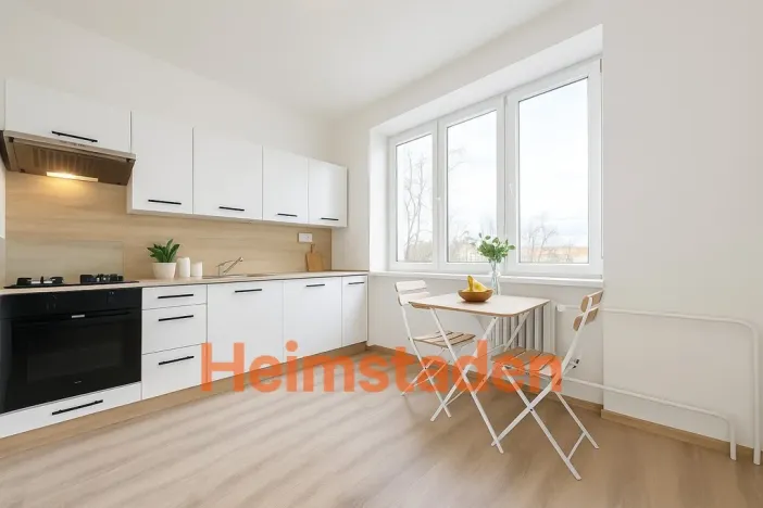 Pronájem bytu 2+1, Karviná - Nové Město, Čapkova, 59 m2