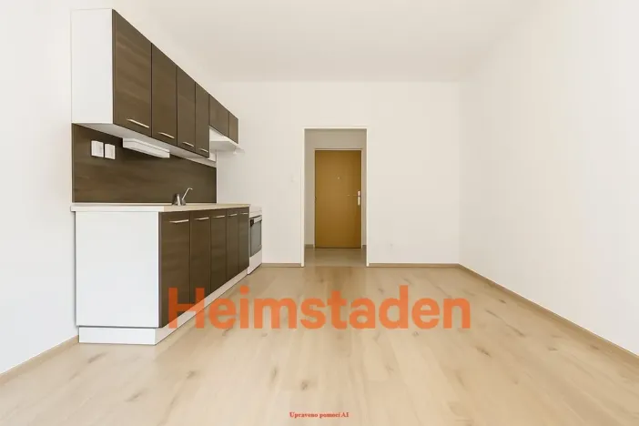 Pronájem bytu 1+kk, Havířov - Město, Vardasova, 22 m2