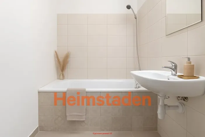 Pronájem bytu 2+1, Ostrava - Moravská Ostrava, Mariánskohorská, 54 m2