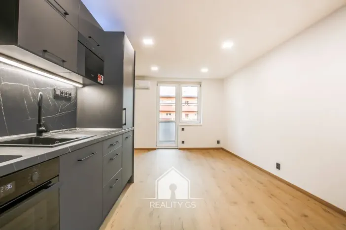 Pronájem bytu 2+kk, Ústí nad Labem, Na Vlnovce, 52 m2