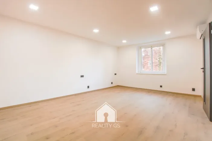 Pronájem bytu 2+kk, Ústí nad Labem, Na Vlnovce, 52 m2