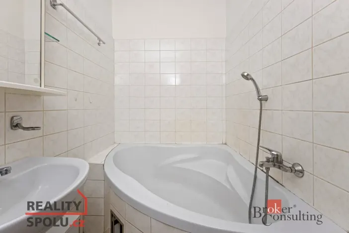 Prodej bytu 1+kk, Praha - Žižkov, Hartigova, 23 m2