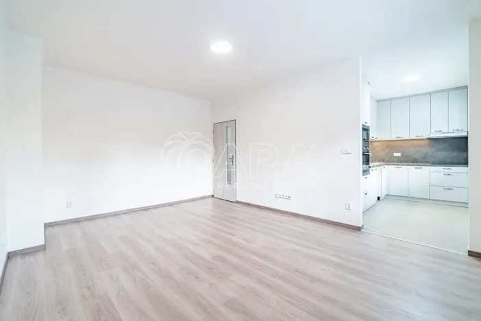 Pronájem bytu 2+1, Kralupy nad Vltavou - Lobeček, Dr. E. Beneše, 53 m2