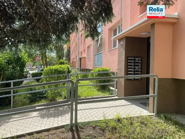 Pronájem bytu 2+kk, Česká Lípa, Zhořelecká, 42 m2