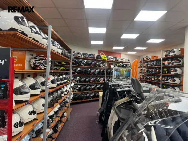 Pronájem obchodního prostoru, Zlín - Příluky, Pančava, 226 m2