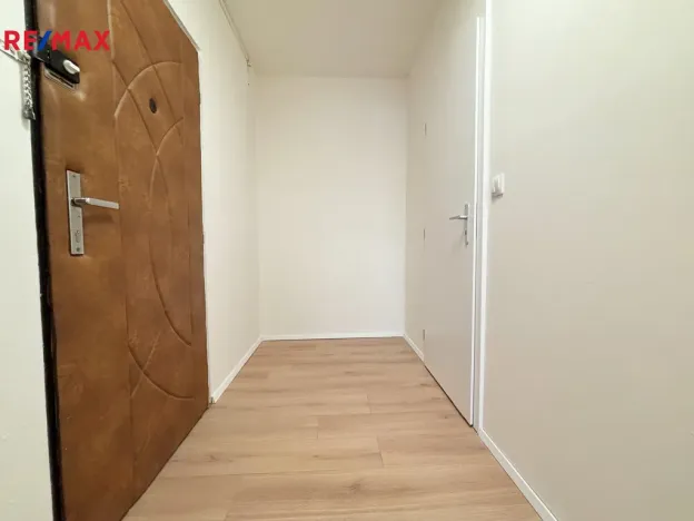 Pronájem bytu 2+kk, Praha - Michle, V zápolí, 40 m2