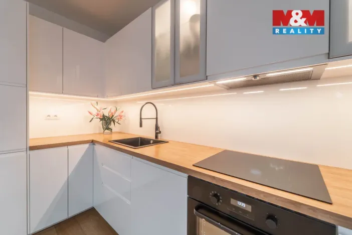 Prodej bytu 3+kk, Praha - Modřany, Vorařská, 86 m2