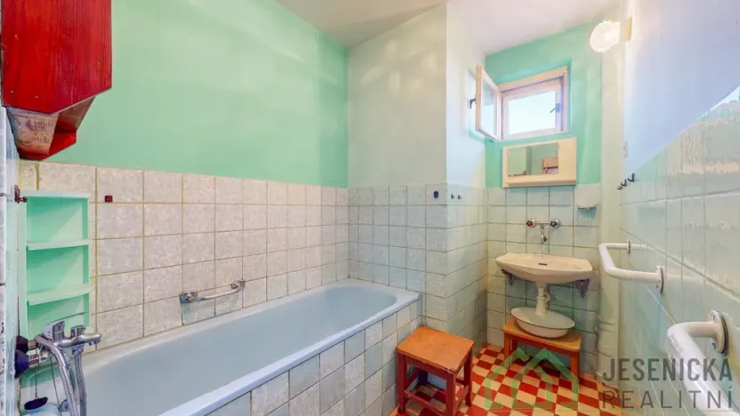 Prodej rodinného domu, Javorník, Nádražní, 269 m2