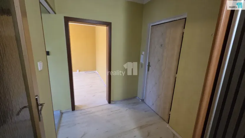 Pronájem bytu 1+1, Chodov, Hlavní, 35 m2