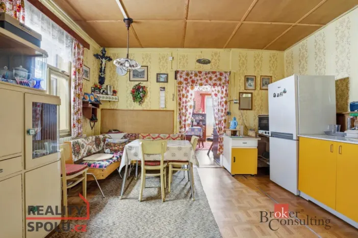 Prodej rodinného domu, Horní Maršov - Temný Důl, 400 m2