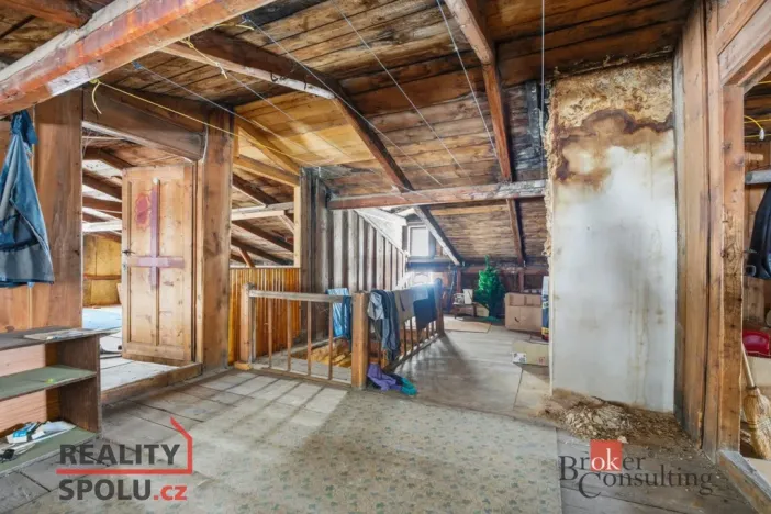 Prodej rodinného domu, Horní Maršov - Temný Důl, 400 m2