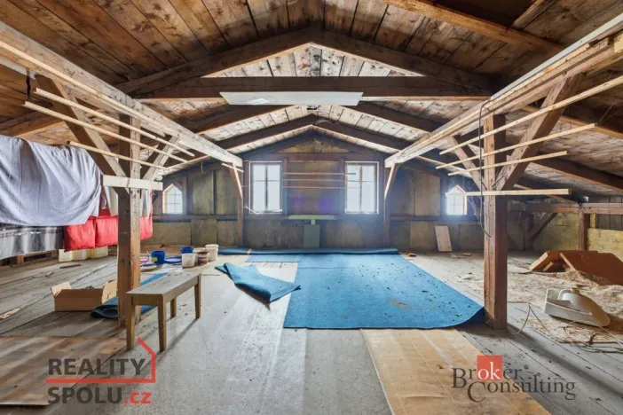 Prodej rodinného domu, Horní Maršov - Temný Důl, 400 m2