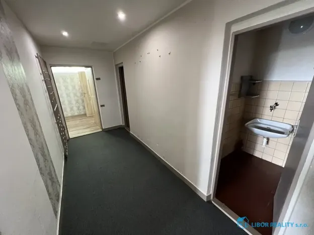 Pronájem ordinace, Frýdek-Místek, Slezská, 33 m2