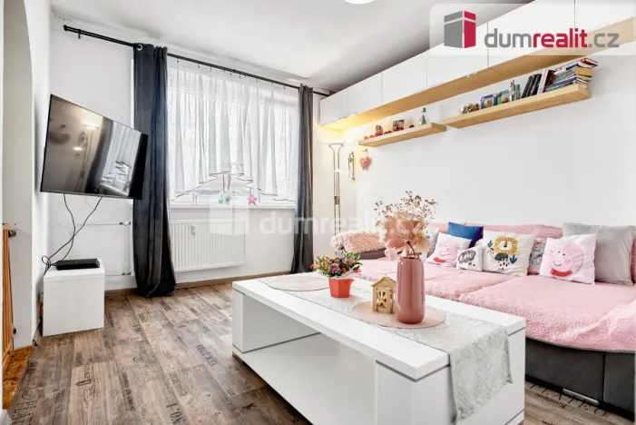 Prodej bytu 2+1, Ostrov, Lidická, 62 m2