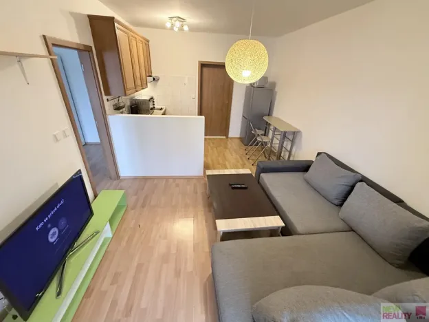 Pronájem bytu 2+kk, Tursko, U Potoka, 39 m2
