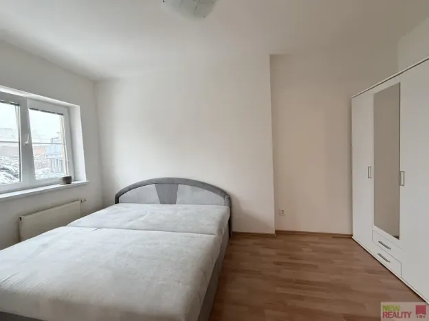 Pronájem bytu 2+kk, Tursko, U Potoka, 39 m2