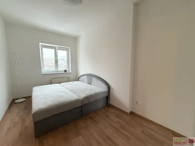 Pronájem bytu 2+kk, Tursko, U Potoka, 39 m2